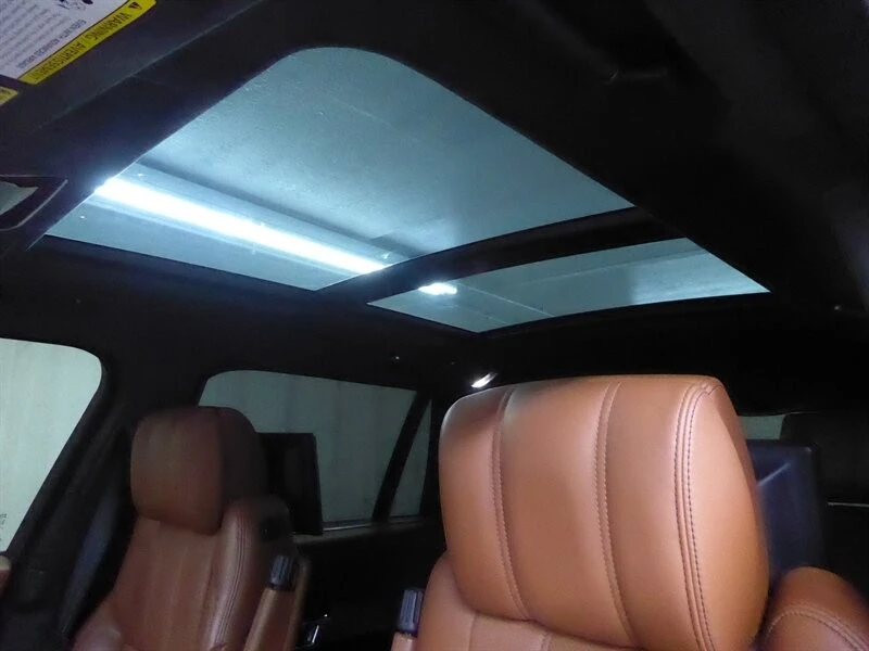 2016 Land Rover Range Rover L405 - Image 25 of 31