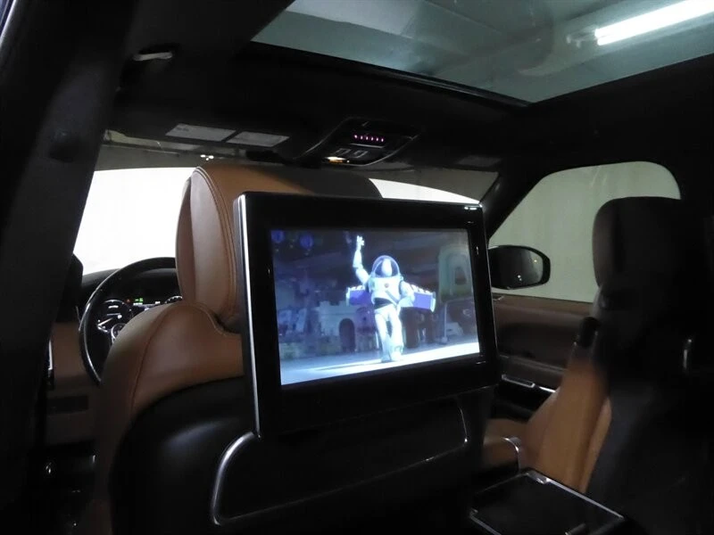 2016 Land Rover Range Rover L405 - Image 21 of 31