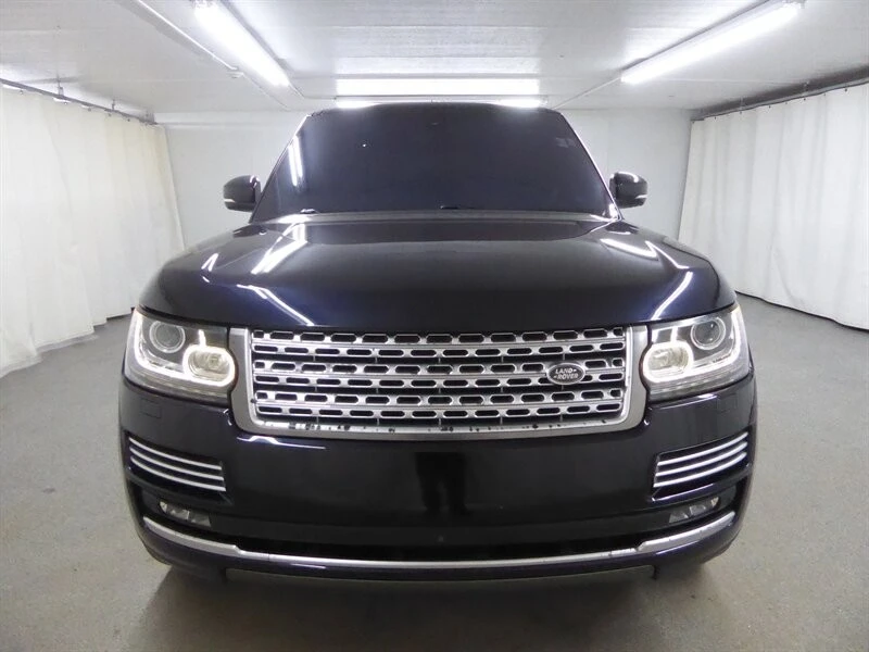 2016 Land Rover Range Rover L405 - Image 2 of 31
