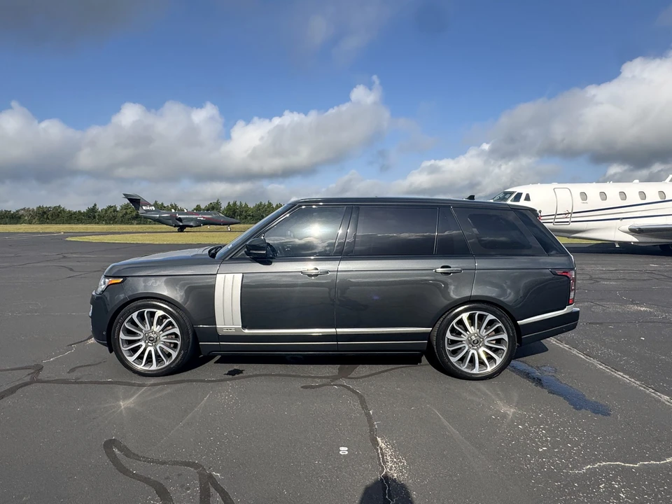 2016 Land Rover Range Rover L405 - Image 11 of 31