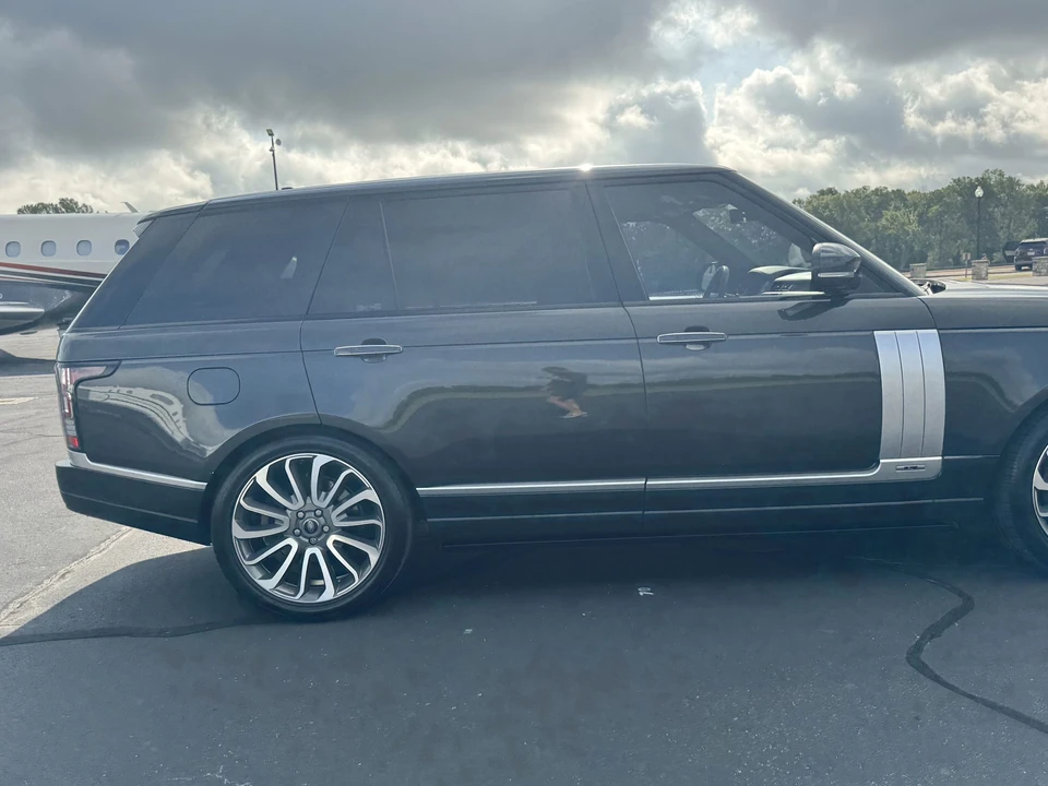 2016 Land Rover Range Rover L405 - Image 20 of 31