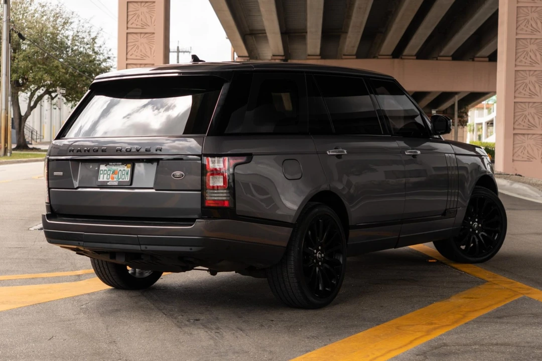 2016 Land Rover Range Rover L405 - Image 2 of 8