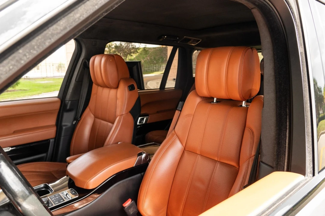 2016 Land Rover Range Rover L405 - Image 4 of 8