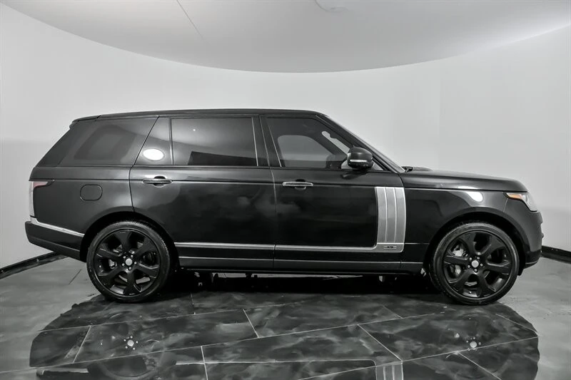 2016 Land Rover Range Rover L405 - Image 12 of 21