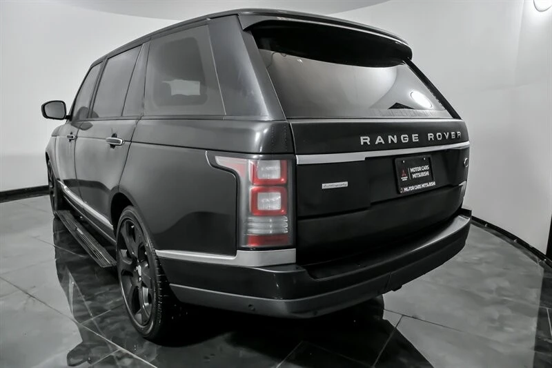2016 Land Rover Range Rover L405 - Image 9 of 21