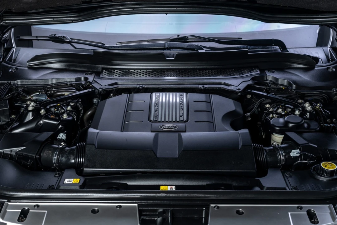 2016 Land Rover Range Rover L405 - Image 7 of 8