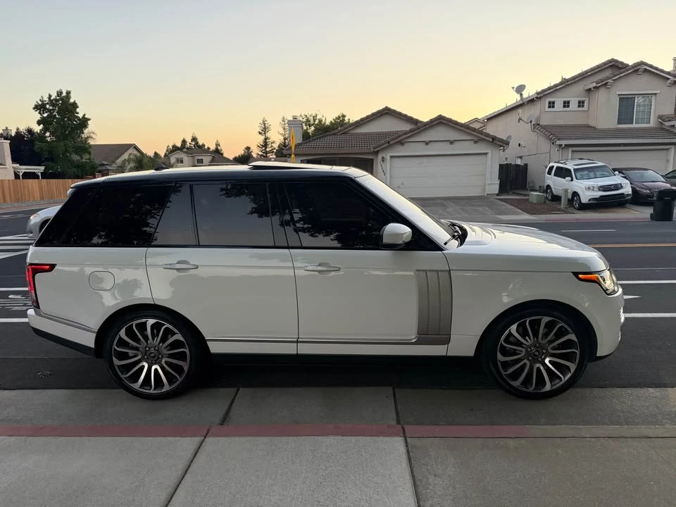 2016 Land Rover Range Rover L405 - Image 6 of 12