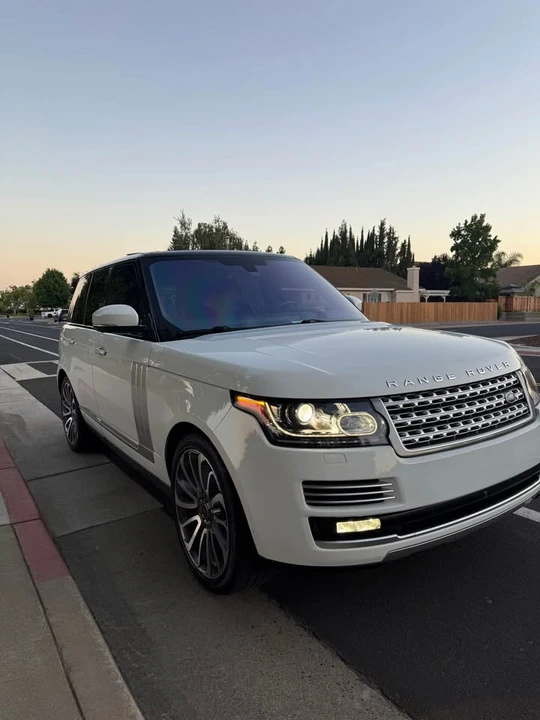 2016 Land Rover Range Rover L405 - Image 3 of 12