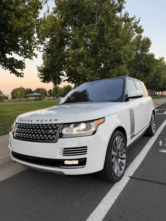 2016 Land Rover Range Rover L405 - Image 4 of 12