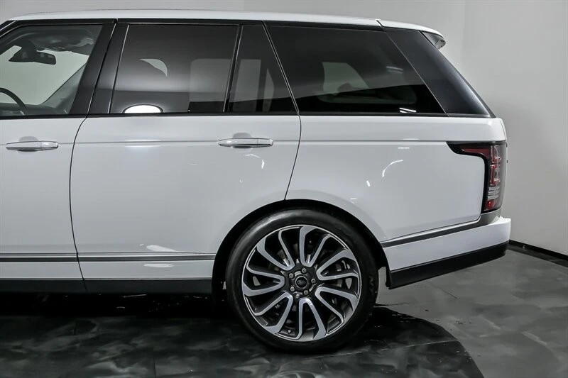 2016 Land Rover Range Rover L405 - Image 7 of 31