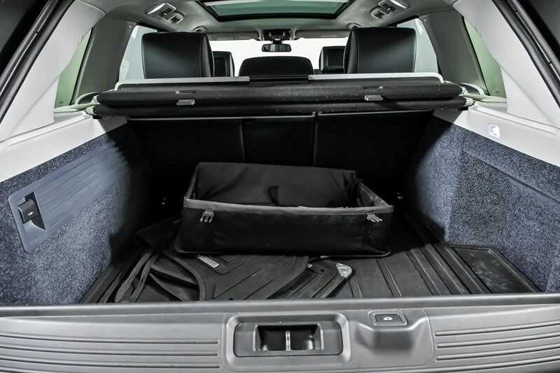 2016 Land Rover Range Rover L405 - Image 13 of 31