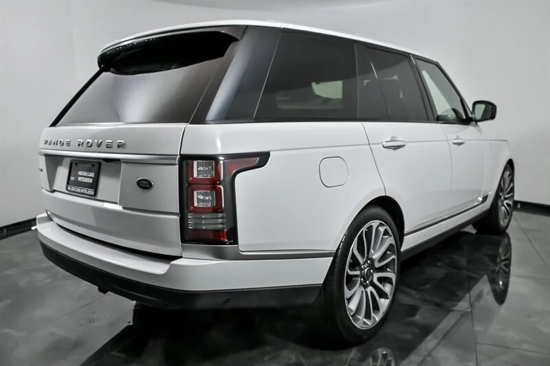 2016 Land Rover Range Rover L405 - Image 10 of 31