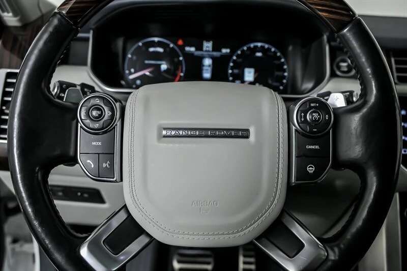 2016 Land Rover Range Rover L405 - Image 26 of 31