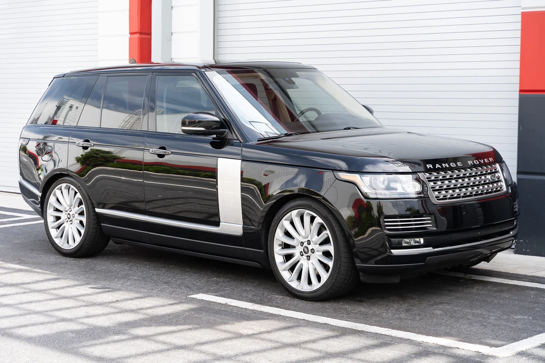 2016 Land Rover Range Rover L405 - Image 10 of 31