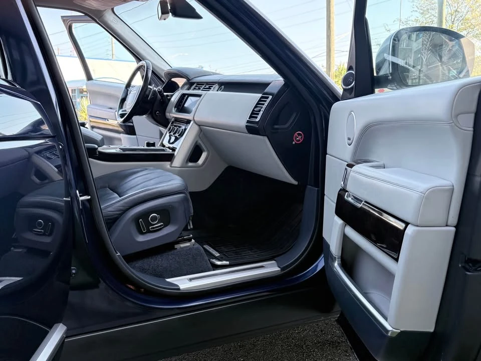 2016 Land Rover Range Rover L405 - Image 13 of 20