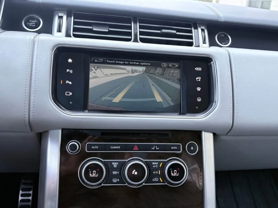 2016 Land Rover Range Rover L405 - Image 18 of 20