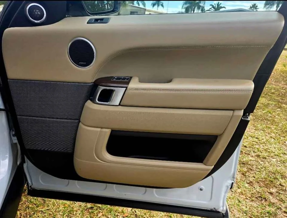 2016 Land Rover Range Rover L405 - Image 12 of 20