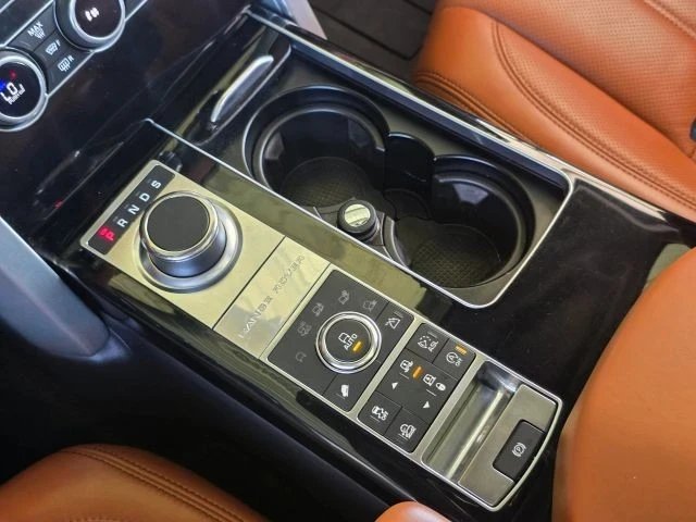 2016 Land Rover Range Rover L405 - Image 18 of 21