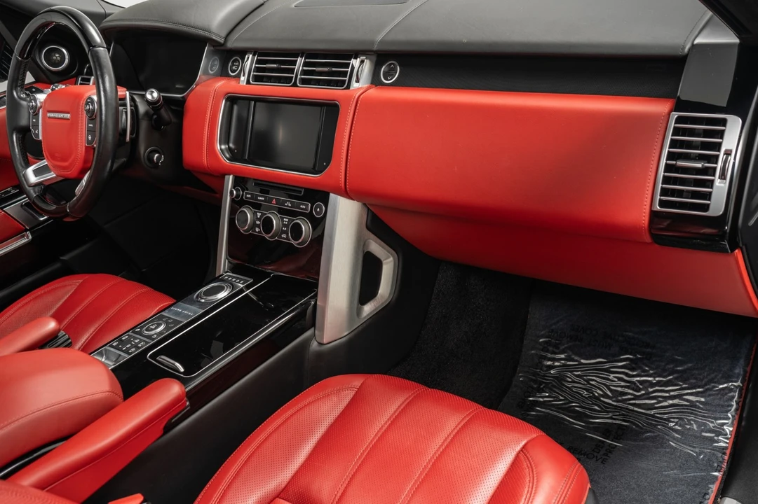 2016 Land Rover Range Rover L405 - Image 14 of 21