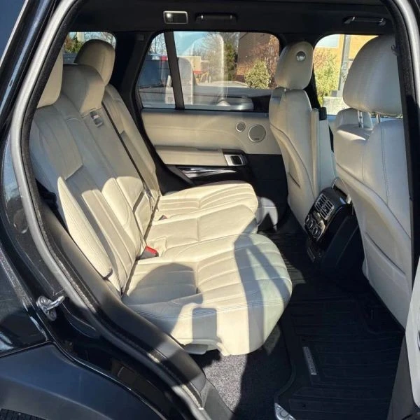 2016 Land Rover Range Rover L405 - Image 9 of 12