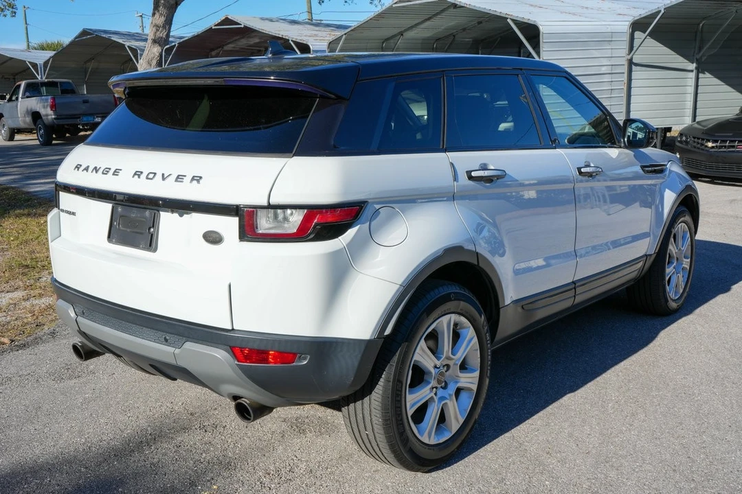 2016 Land Rover Range Rover L405 - Image 8 of 21