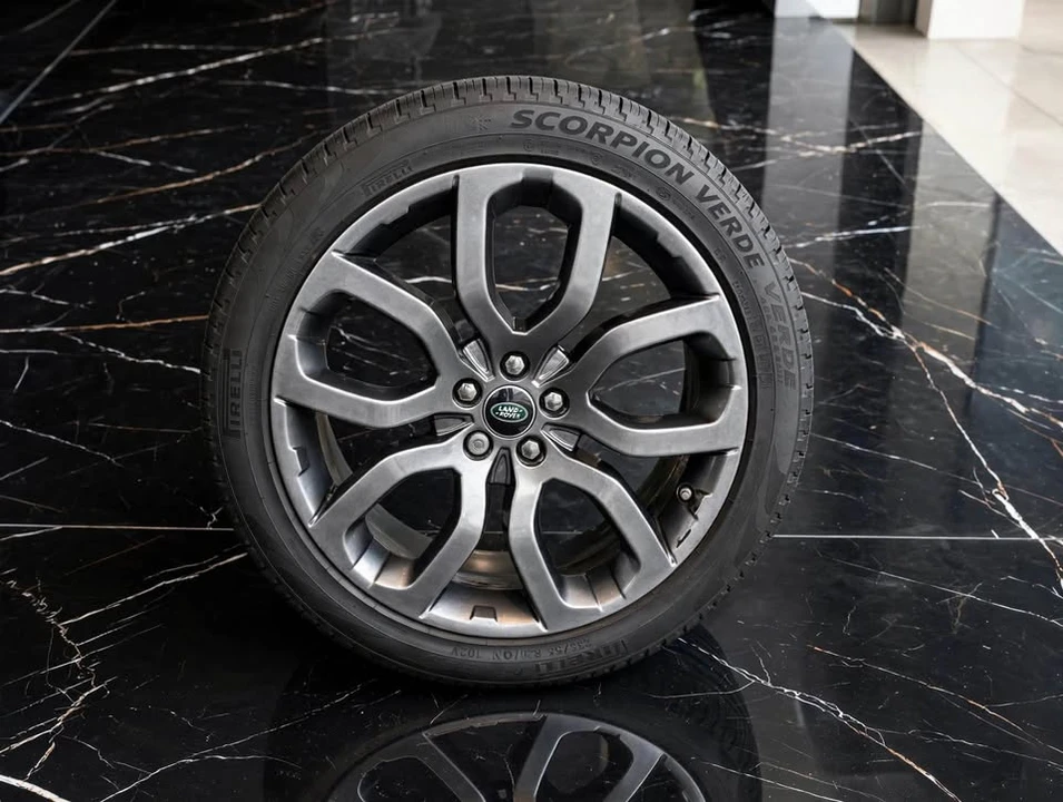 2016 Land Rover Range Rover Evoque 1st Gen - Image 2 of 17