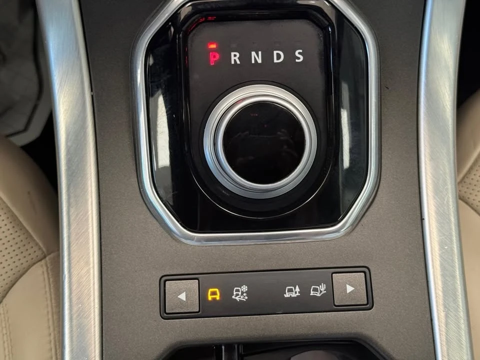 2016 Land Rover Range Rover Evoque 1st Gen - Image 13 of 18