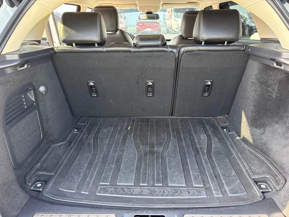 2016 Land Rover Range Rover Evoque 1st Gen - Image 11 of 17