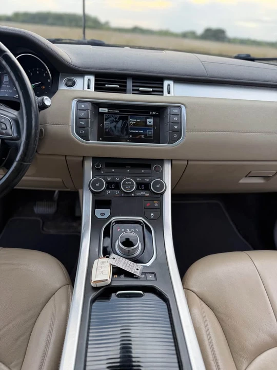 2016 Land Rover Range Rover Evoque 1st Gen - Image 14 of 19