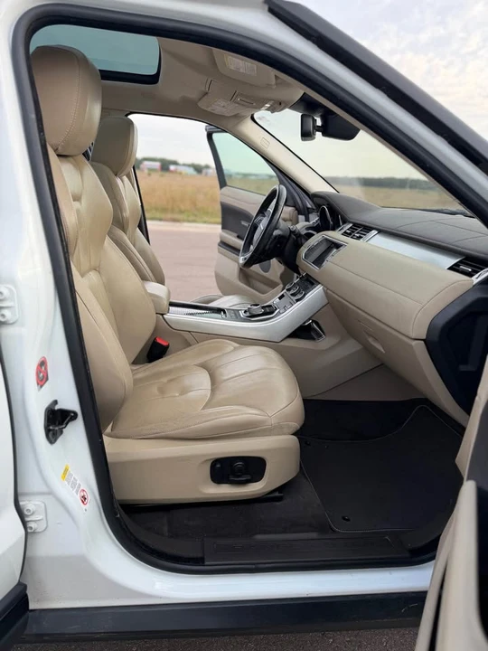 2016 Land Rover Range Rover Evoque 1st Gen - Image 16 of 19