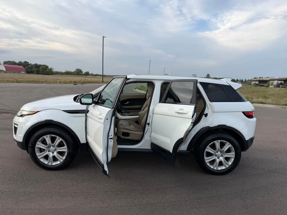 2016 Land Rover Range Rover Evoque 1st Gen - Image 9 of 19