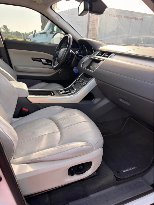 2016 Land Rover Range Rover Evoque 1st Gen - Image 10 of 15