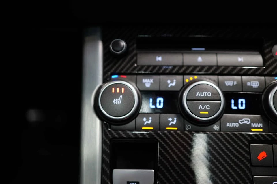 2016 Land Rover Range Rover Evoque 1st Gen - Image 18 of 20