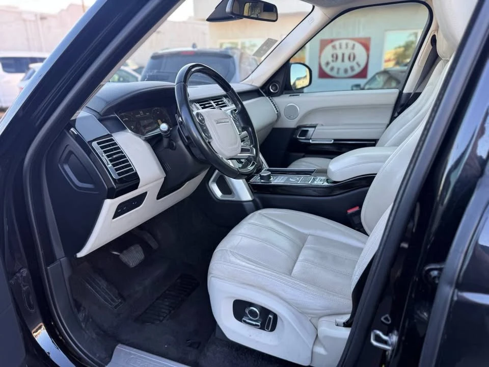 2016 Land Rover Range Rover L405 - Image 10 of 17