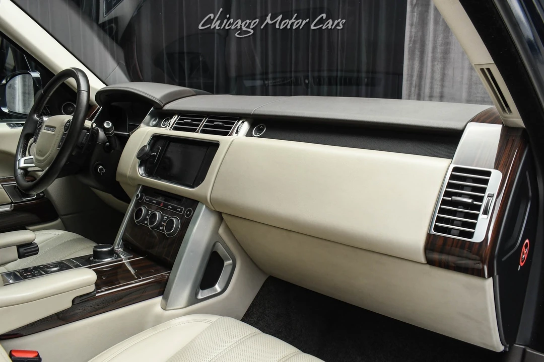 2016 Land Rover Range Rover L405 - Image 25 of 31