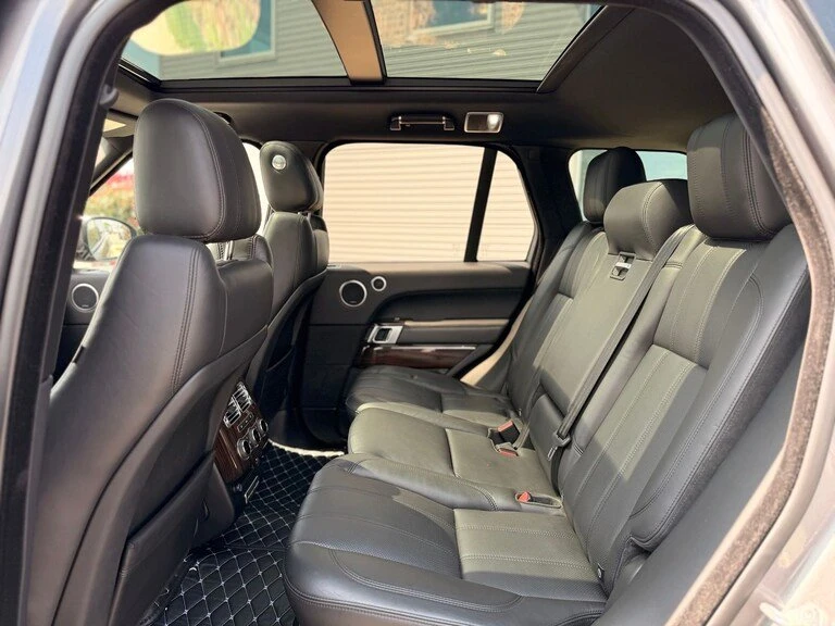 2016 Land Rover Range Rover L405 - Image 12 of 18