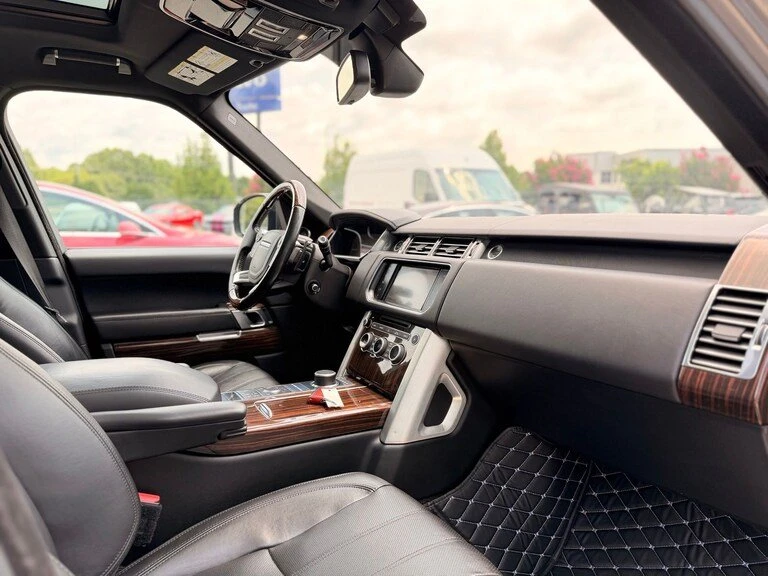 2016 Land Rover Range Rover L405 - Image 17 of 18
