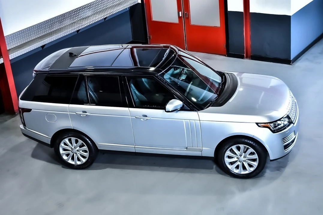2016 Land Rover Range Rover L405 - Image 3 of 30