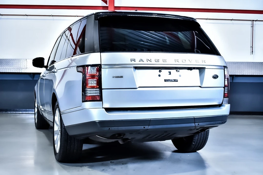 2016 Land Rover Range Rover L405 - Image 19 of 30