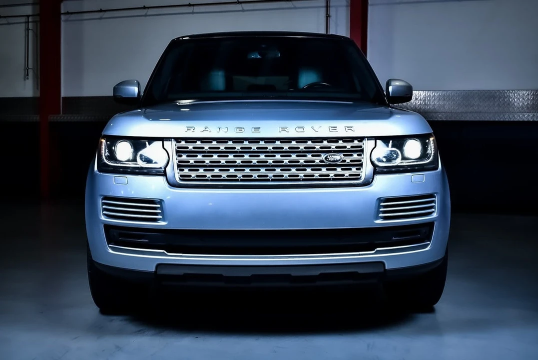 2016 Land Rover Range Rover L405 - Image 27 of 30