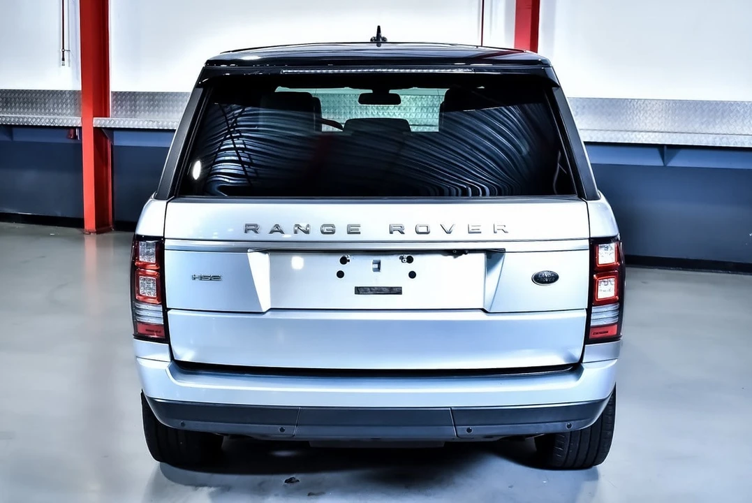 2016 Land Rover Range Rover L405 - Image 17 of 30