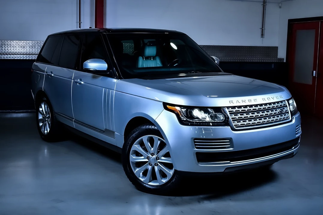2016 Land Rover Range Rover L405 - Image 12 of 30