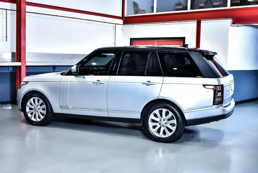 2016 Land Rover Range Rover L405 - Image 22 of 30