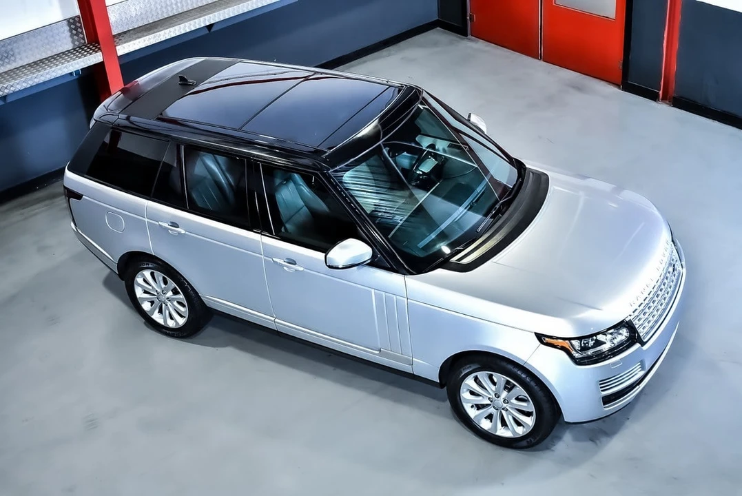 2016 Land Rover Range Rover L405 - Image 16 of 30