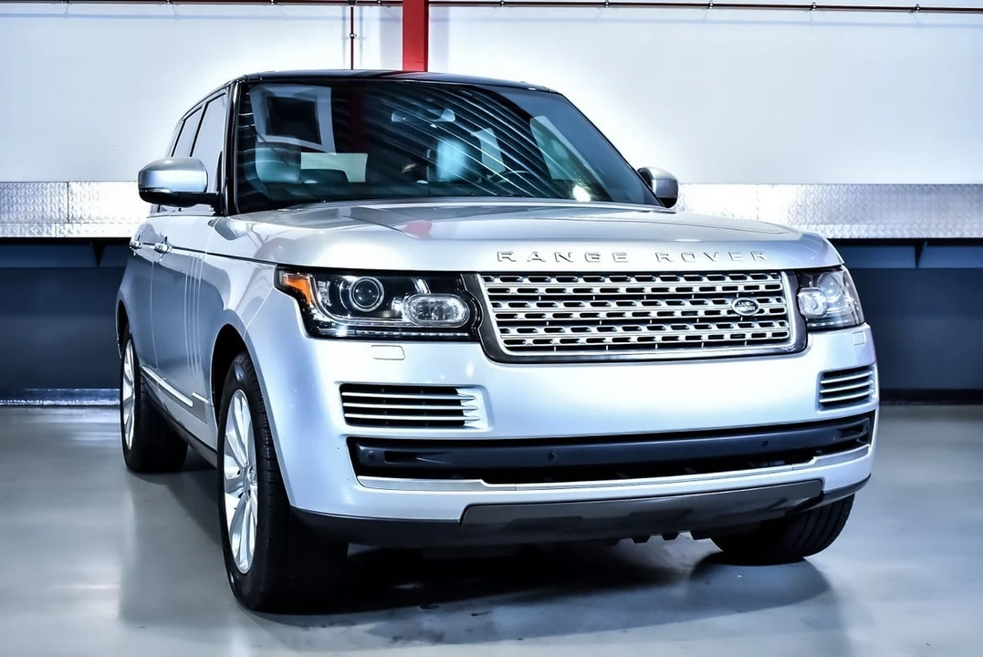 2016 Land Rover Range Rover L405 - Image 9 of 30