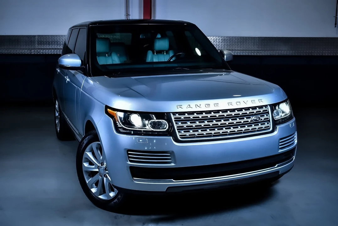 2016 Land Rover Range Rover L405 - Image 10 of 30