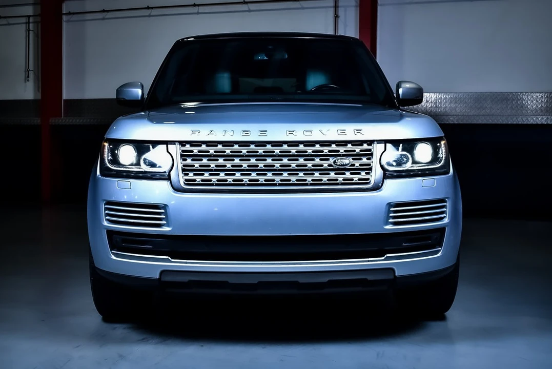 2016 Land Rover Range Rover L405 - Image 27 of 30