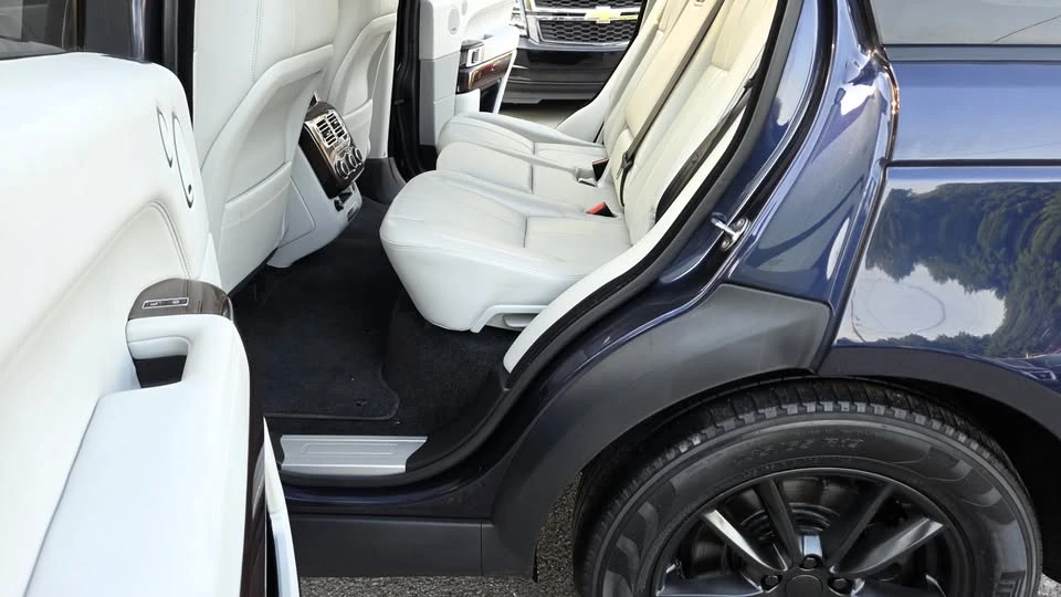 2016 Land Rover Range Rover L405 - Image 12 of 20