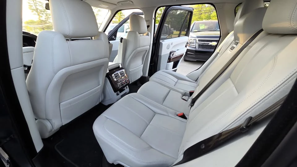 2016 Land Rover Range Rover L405 - Image 13 of 20