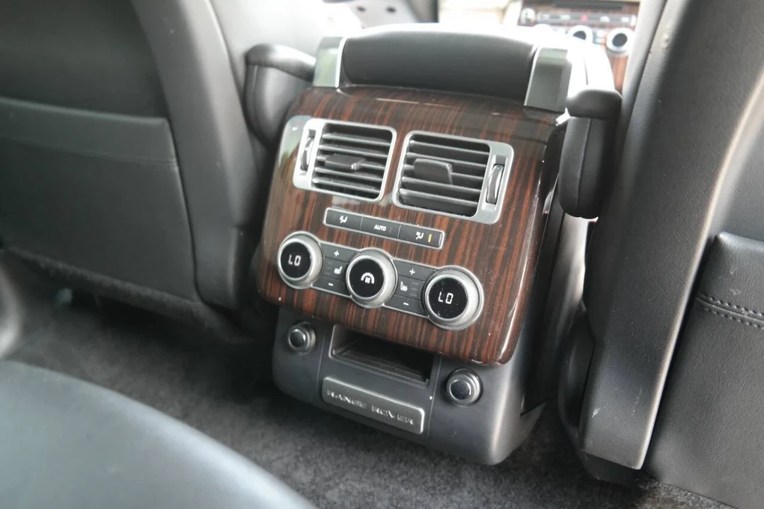 2016 Land Rover Range Rover L405 - Image 18 of 21